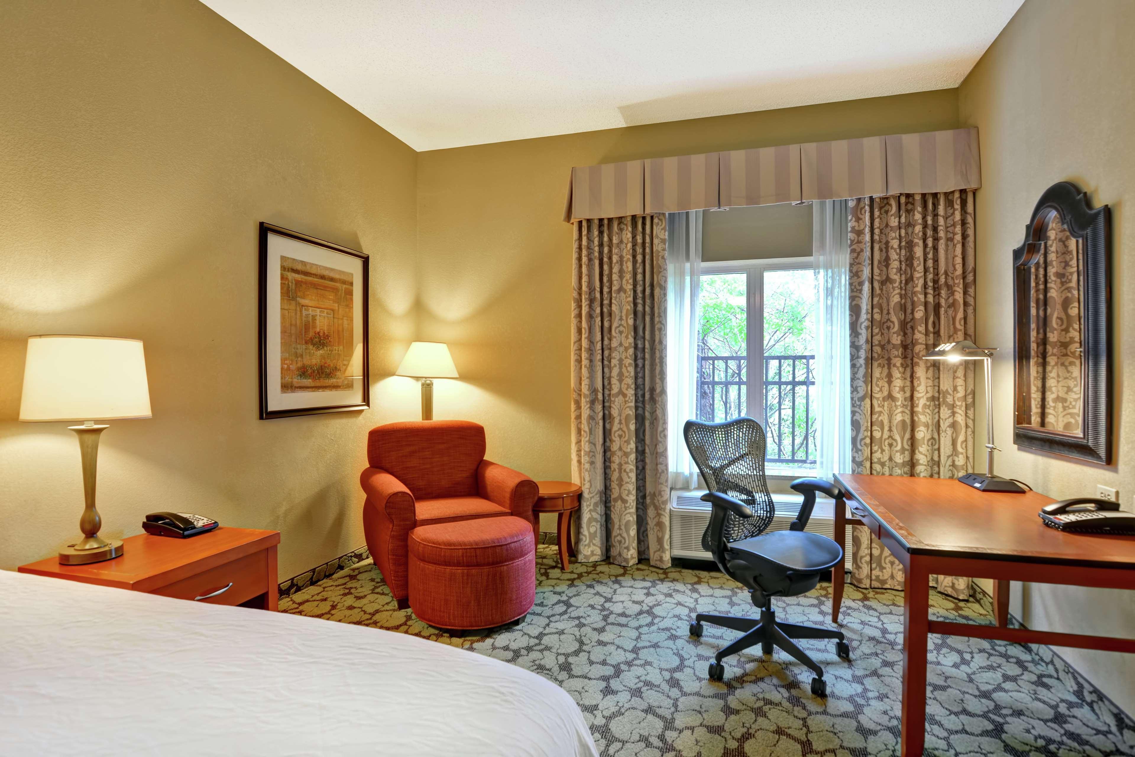 Hilton Garden Inn Хатисбург Екстериор снимка