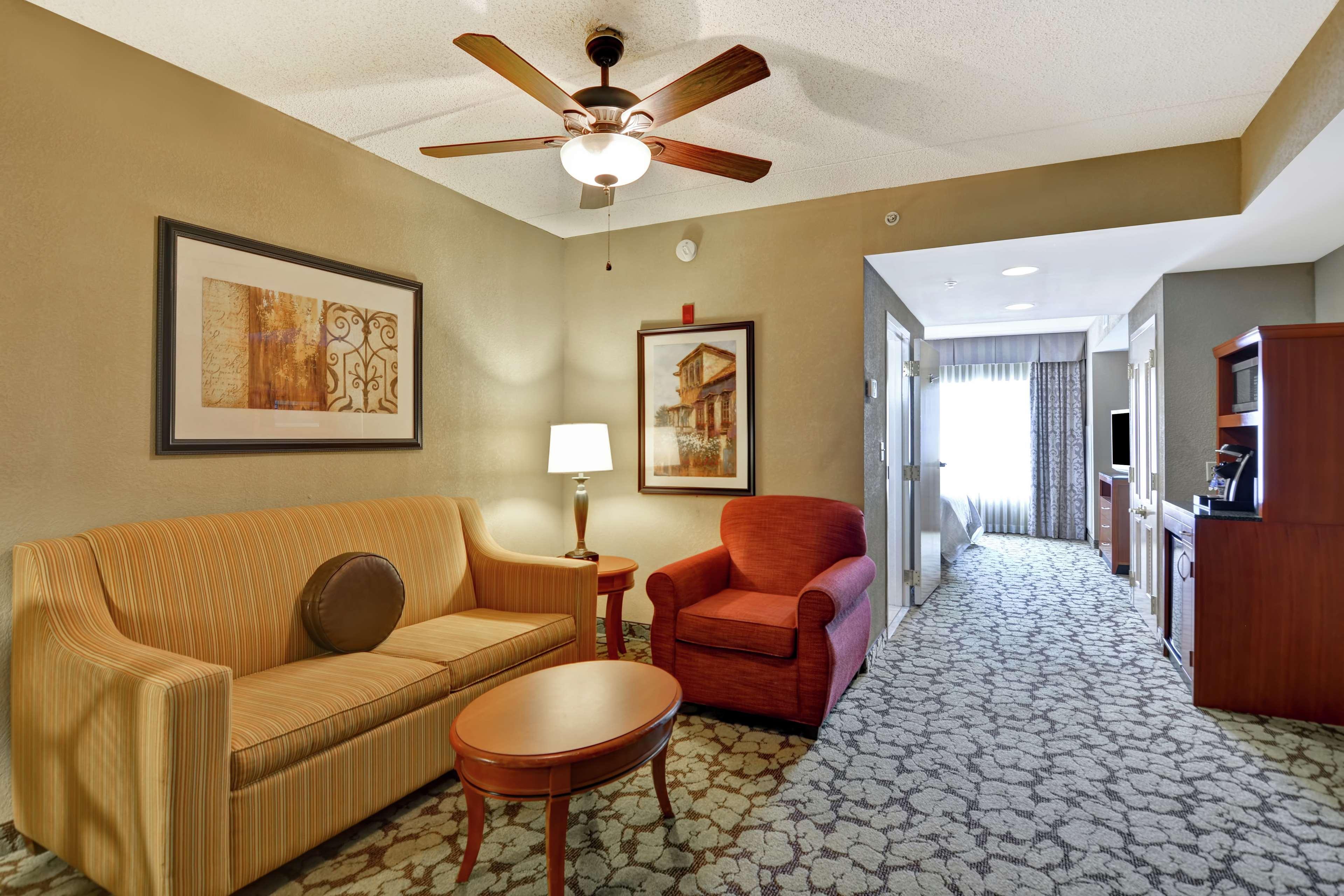 Hilton Garden Inn Хатисбург Екстериор снимка