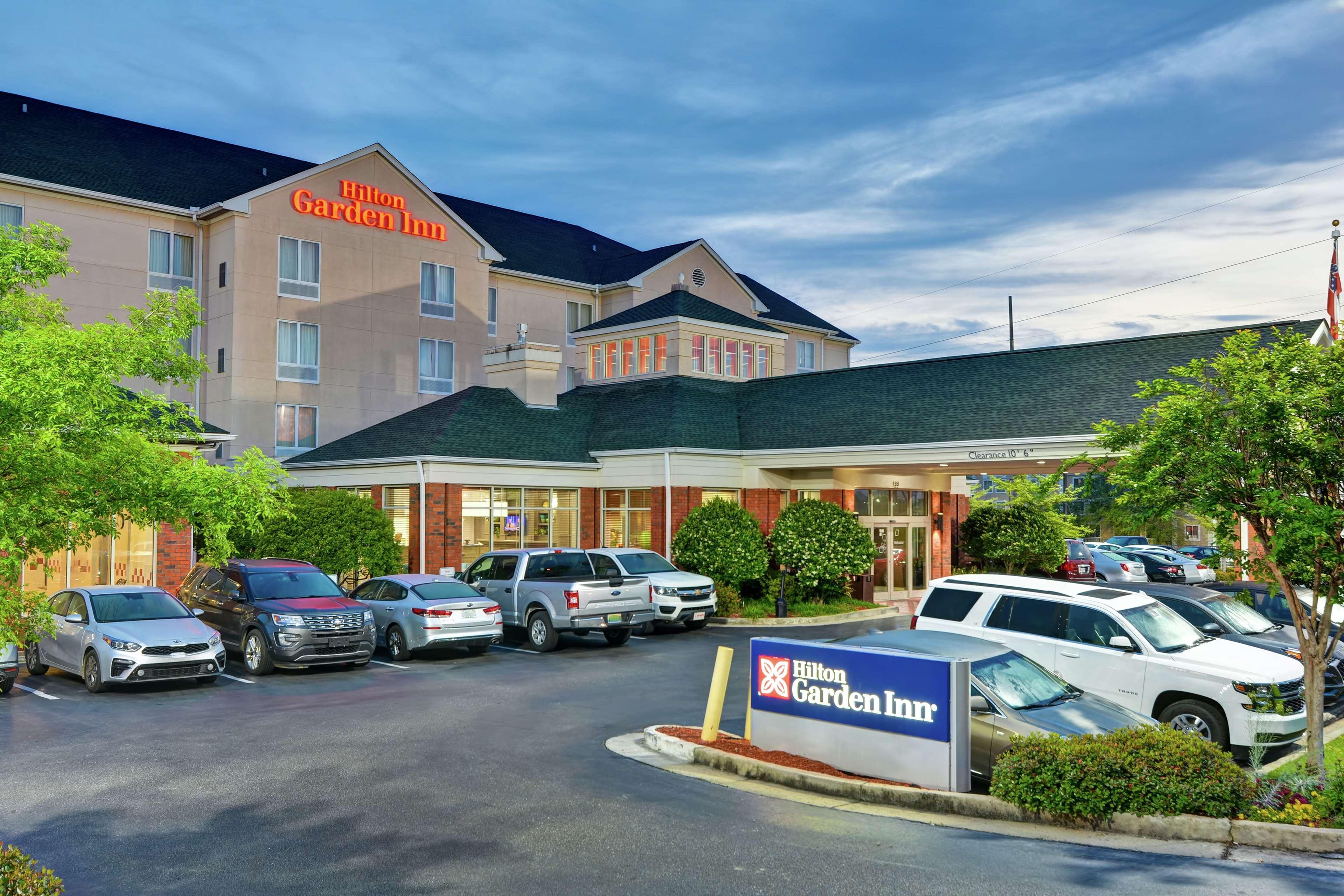Hilton Garden Inn Хатисбург Екстериор снимка
