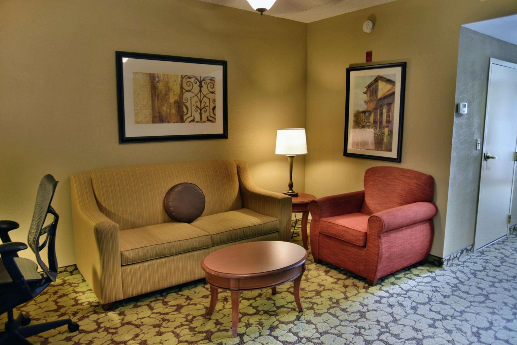 Hilton Garden Inn Хатисбург Екстериор снимка